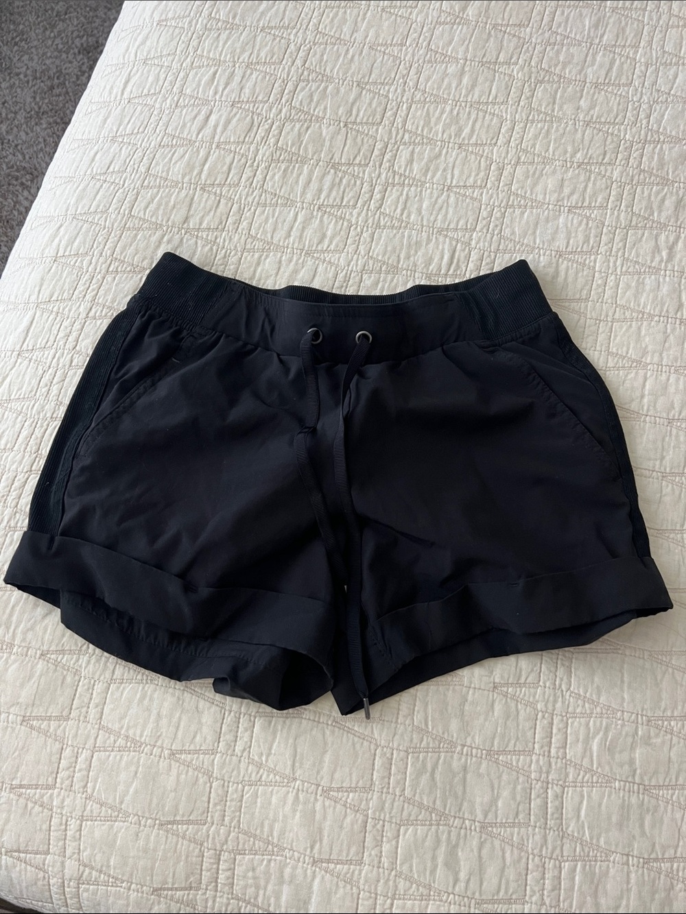 Size small black athletic shorts
